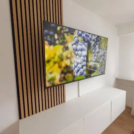 Apartment 2-zimmer 52 Qm Bis Zu 4 Personen