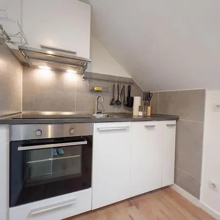 2-zimmer 52 Qm Bis Zu 4 Personen Apartment Winningen